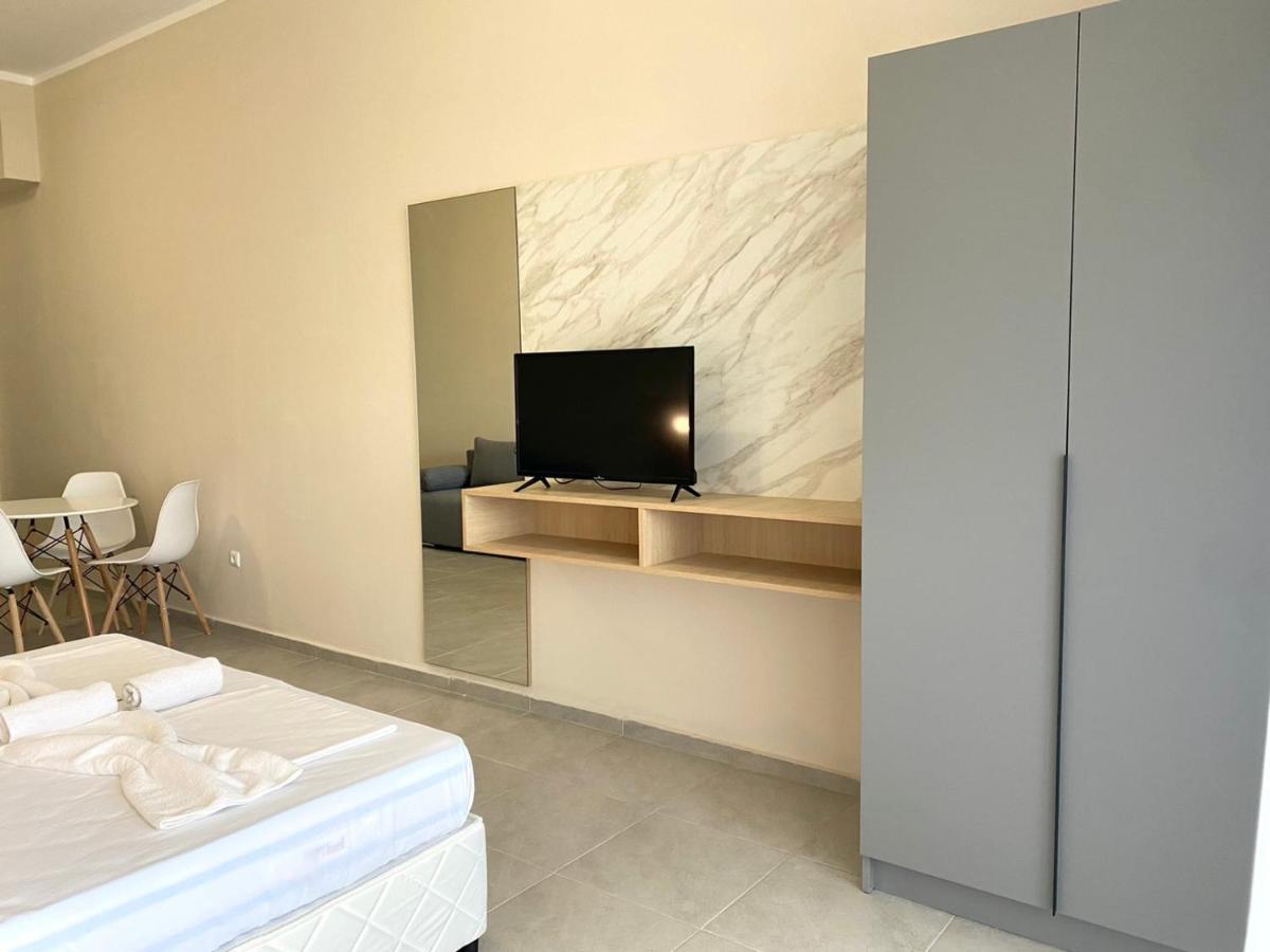 Mm Complex Aparthotel Primorsko Exteriör bild