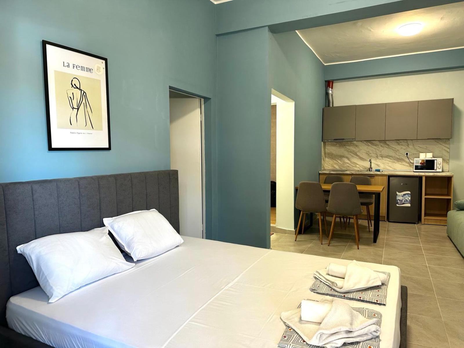 Mm Complex Aparthotel Primorsko Exteriör bild